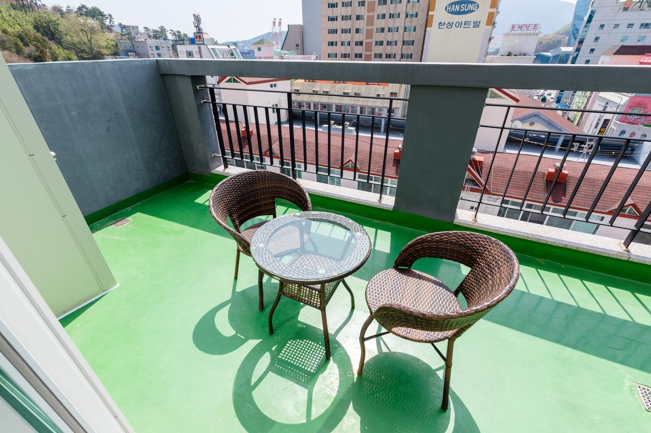 Home Fourest Residence Hotel Okpo Geoje Exterior foto